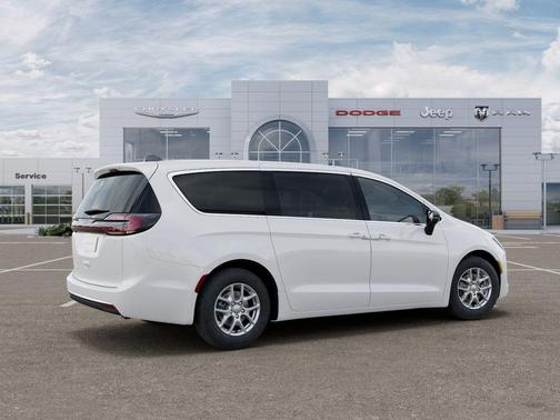 Bright White Clearcoat 2027 Chrysler Pacifica SELECT