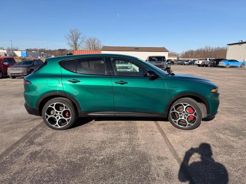 2024 Alfa Romeo Tonale Veloce