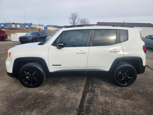 2023 Jeep Renegade Altitude