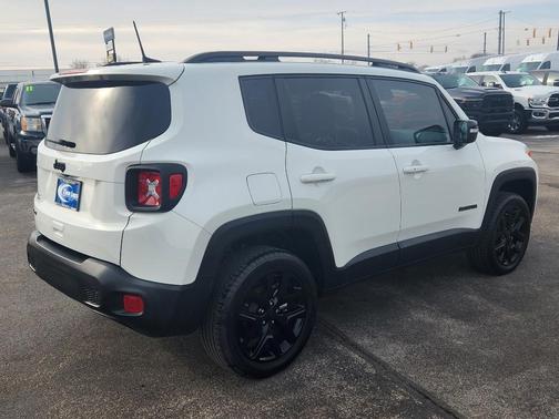 2023 Jeep Renegade Altitude