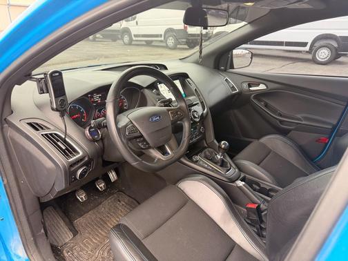 2017 Ford Focus RS Base