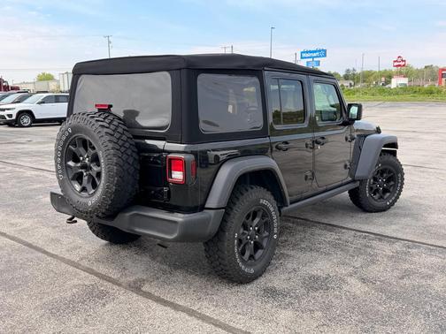 Black Clearcoat 2020 Jeep Wrangler Unlimited Willys