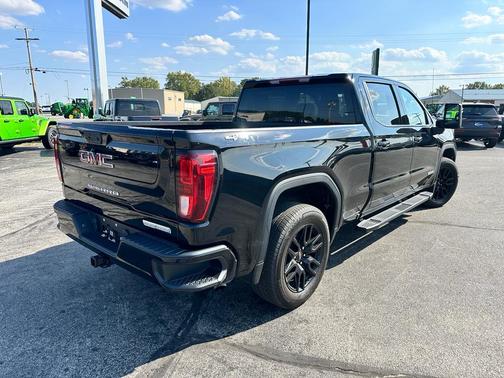 2023 GMC Sierra 1500 Elevation