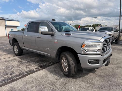 Billet Silver Metallic Clearcoat 2024 RAM 2500 Laramie