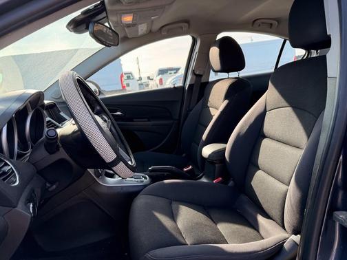 2014 Chevrolet Cruze 1LT