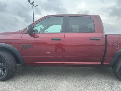 2024 RAM 1500 Classic SLT