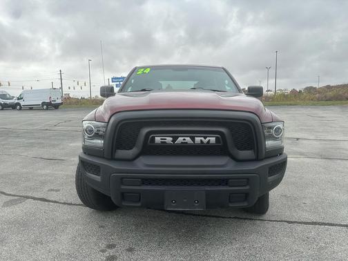 2024 RAM 1500 Classic SLT