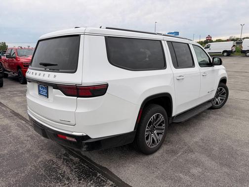 Bright White Clearcoat 2024 Jeep Wagoneer L Series II