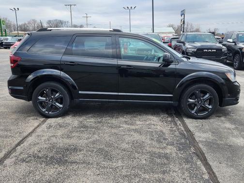 2020 Dodge Journey Crossroad