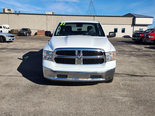 2021 RAM 1500 Classic SLT