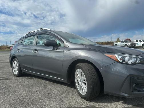 2018 Subaru Impreza 2.0i Premium