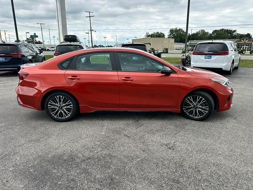 2023 Kia Forte GT-Line