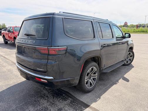 Riverrock Green 2023 Jeep Wagoneer Series II