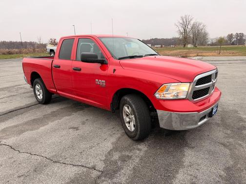 2024 RAM 1500 Classic SLT