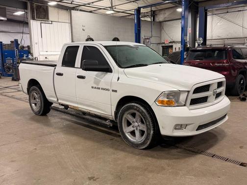 2012 RAM 1500 ST
