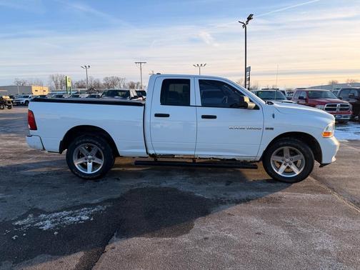 2012 RAM 1500 ST