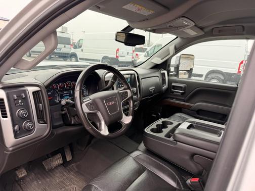 2019 GMC Sierra 2500 SLT