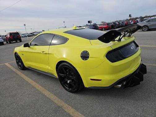 2021 Ford Mustang GT Premium