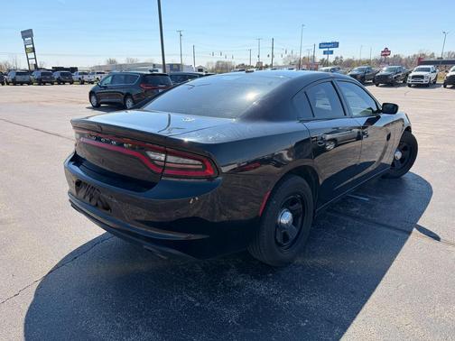 Pitch Black Clearcoat 2019 Dodge Charger Police
