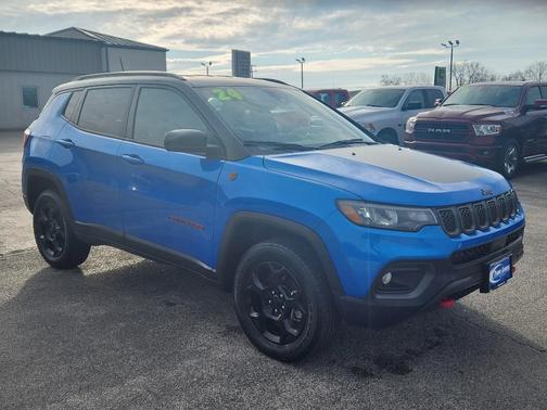 2024 Jeep Compass Trailhawk