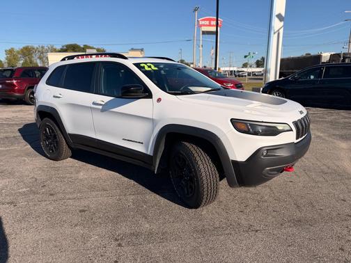 2022 Jeep Cherokee Trailhawk