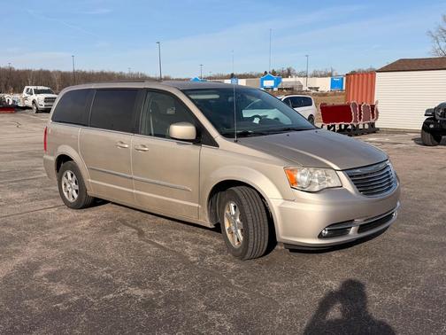 2012 Chrysler Town & Country Touring