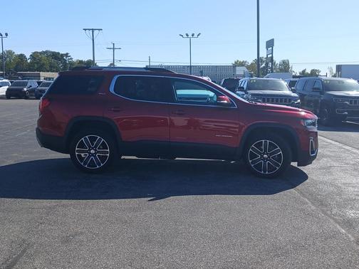Volcanic Red 2023 GMC Acadia SLT