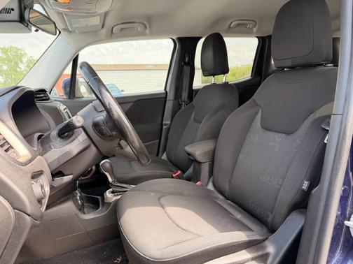 Jetset Blue 2016 Jeep Renegade Latitude