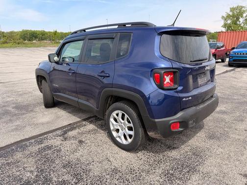 Jetset Blue 2016 Jeep Renegade Latitude