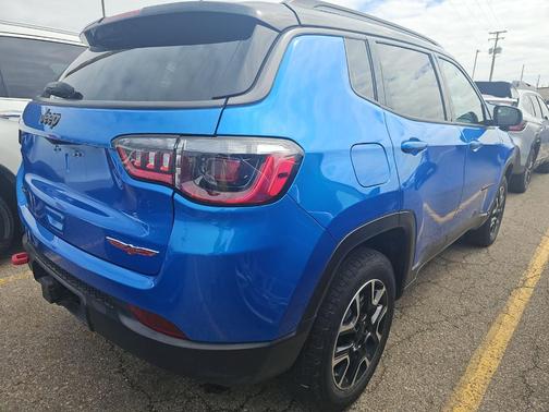 Laser Blue 2020 Jeep Compass Trailhawk