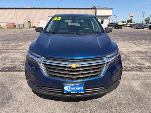 Blue Glow Metallic 2022 Chevrolet Equinox LS