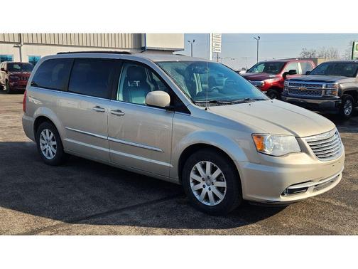 2015 Chrysler Town & Country Touring