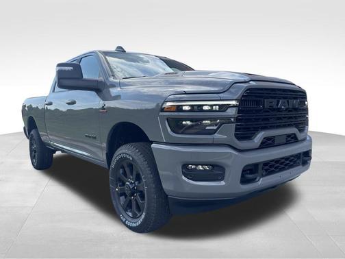 2025 RAM 2500 Laramie Crew Cab 4x4 6'4' Box