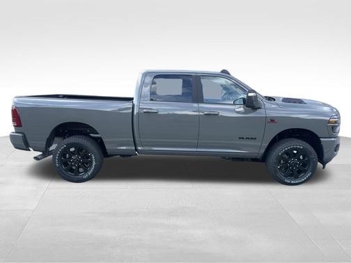 2025 RAM 2500 Laramie Crew Cab 4x4 6'4' Box