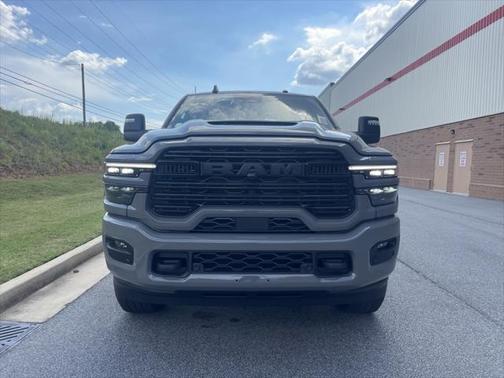2025 RAM 2500 Laramie Crew Cab 4x4 6'4' Box
