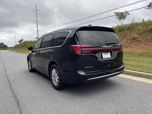 2025 Chrysler Pacifica L