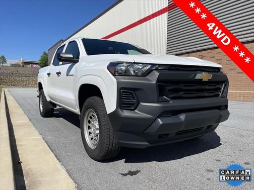 2024 Chevrolet Colorado WT