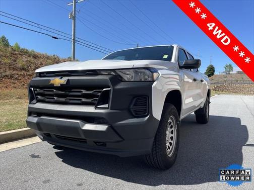 2024 Chevrolet Colorado WT