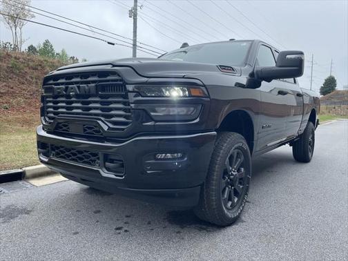 2025 RAM 2500 Big Horn Crew Cab 4x4 6'4' Box
