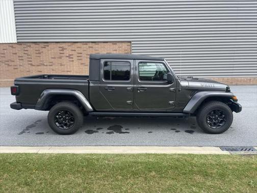 2023 Jeep Gladiator Willys 4x4