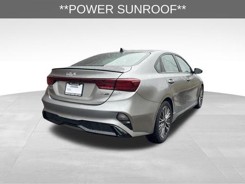 2022 Kia Forte GT-Line