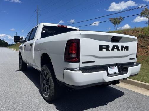 2025 RAM 2500 Big Horn Crew Cab 4x4 6'4' Box