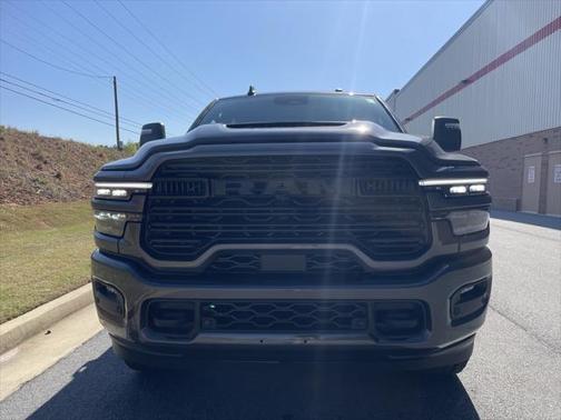 2025 RAM 2500 Laramie Crew Cab 4x4 6'4' Box