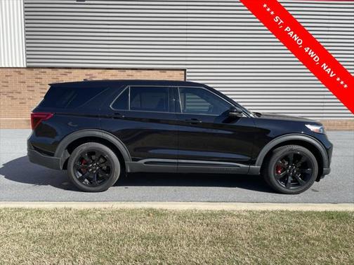 2021 Ford Explorer ST