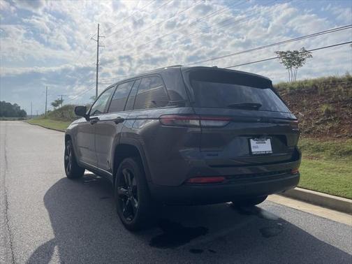 2025 Jeep Grand Cherokee Limited X