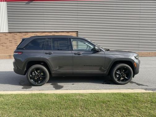 2025 Jeep Grand Cherokee Limited X