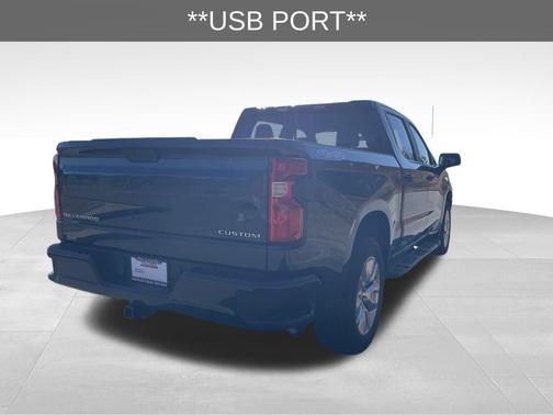 2022 Chevrolet Silverado 1500 Custom