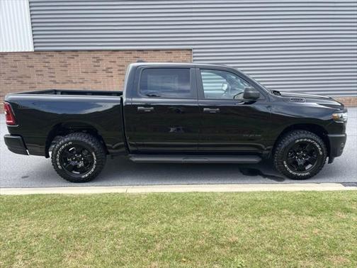 2025 RAM 1500 Warlock Crew Cab 4x4 5'7' Box