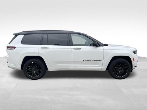 2025 Jeep Grand Cherokee L Summit Reserve