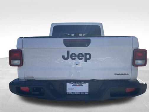 2026 Jeep Gladiator Sahara 4x4